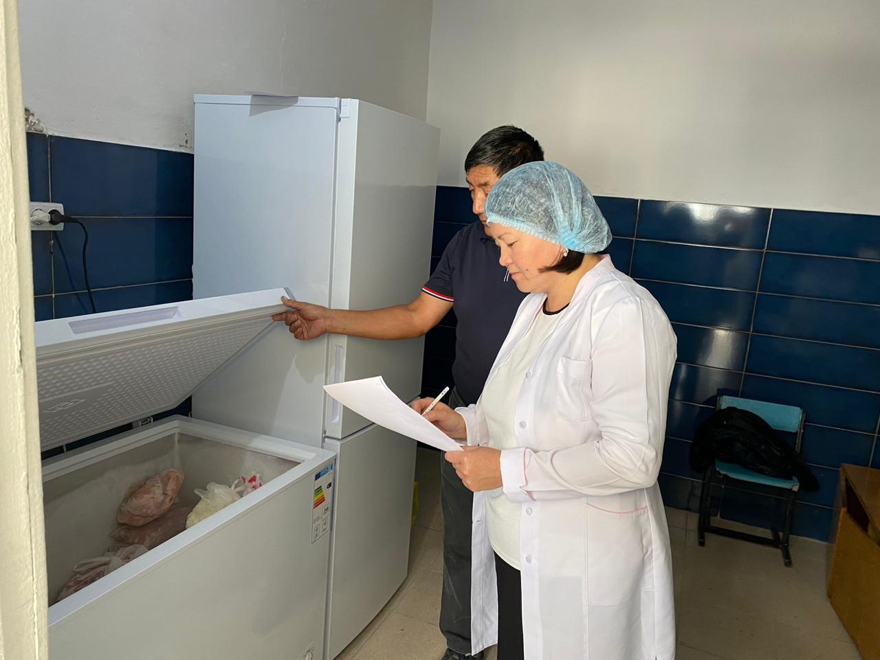 Банан және презервативпен жыныстық қатынас